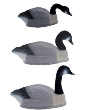 Lokvogel Canada gans geflockt stapelbaar 64x30x33.5 Wordt geleverd met 2 koppen hoog, 2 koppen laag en 2 fouragerende koppen.set van 3 stuks ( beperkt aanbod )